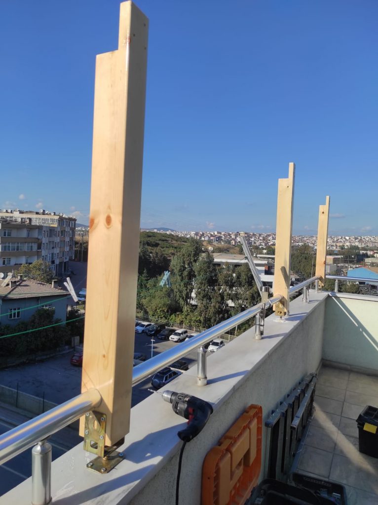 Ahşap direk değişimi